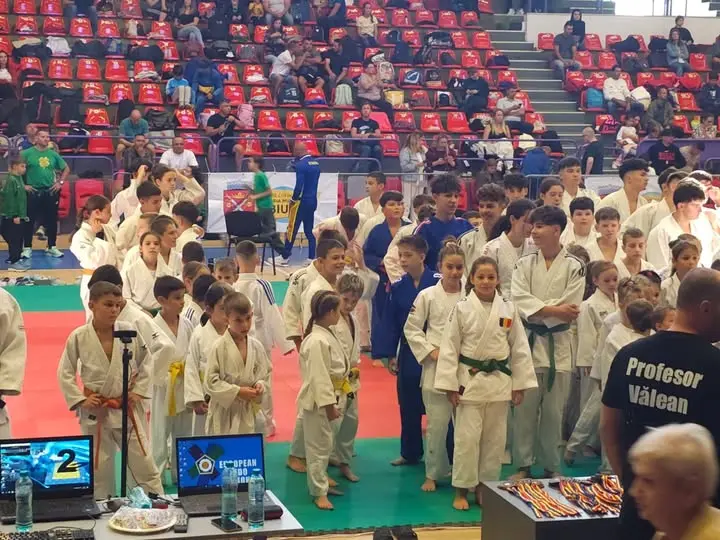 Turneul Internațional „Temerarul”, Sibiu: 9 medalii din 12 sportivi